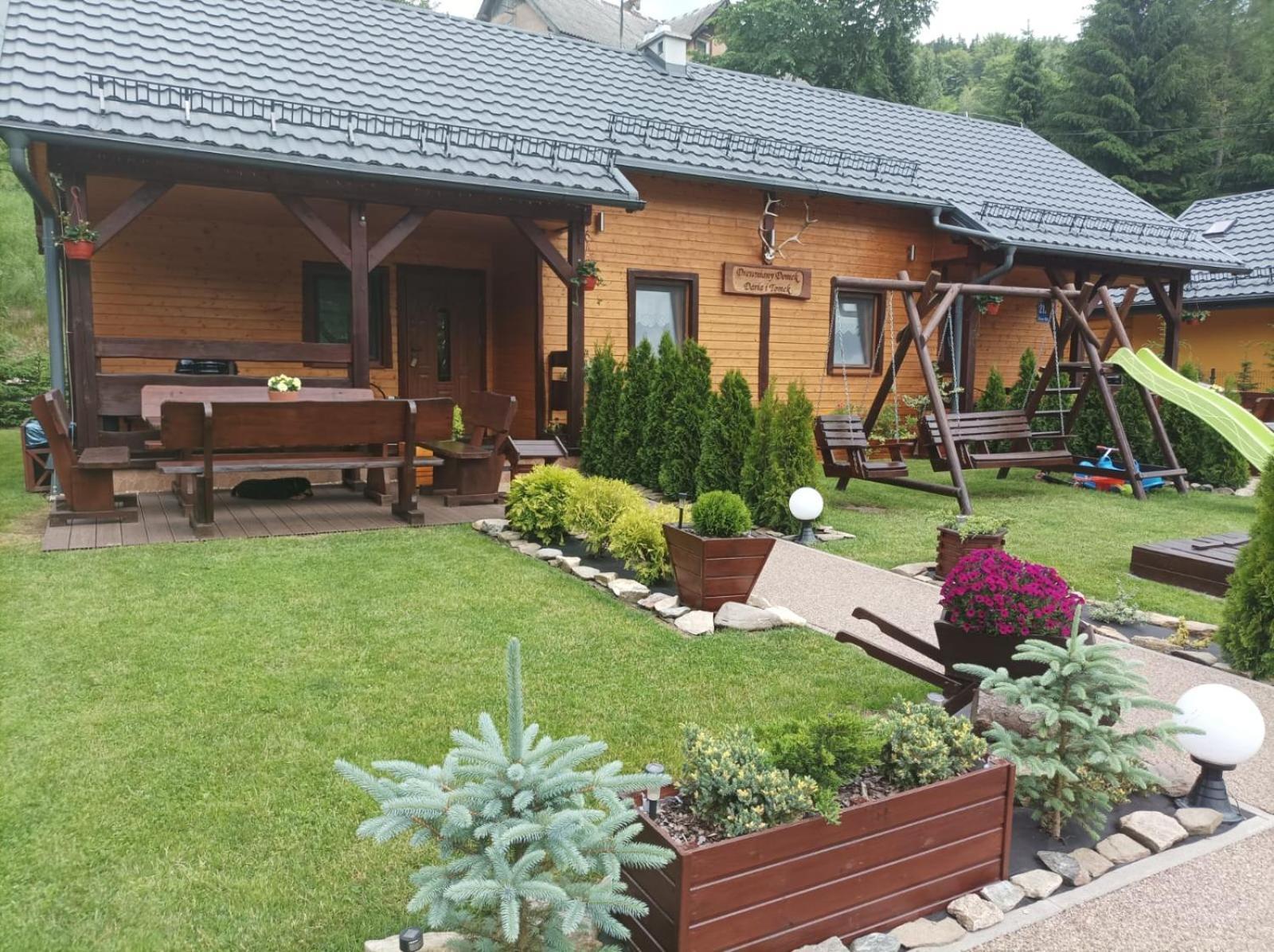 Drewniany Domek Daria I Tomek 2 Domki Na 8 Osob Stronie Slaskie Exterior photo