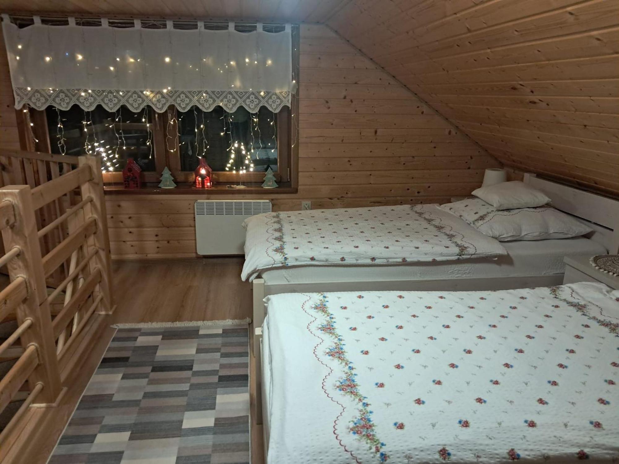 Drewniany Domek Daria I Tomek 2 Domki Na 8 Osob Stronie Slaskie Exterior photo